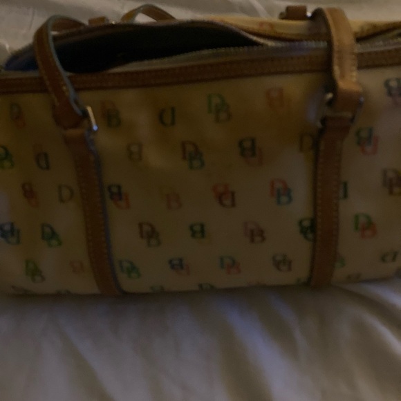 Vintage Dooney & Bourke Yellow Multicolor Shoulder Bag with Rainbow Zipper - Picture 7 of 7